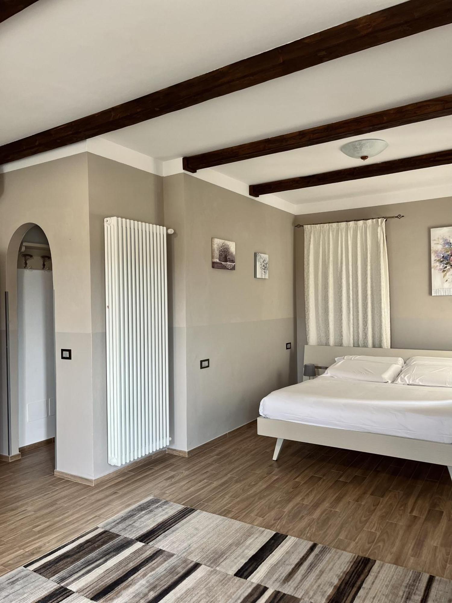 Casa Caimotta Hotel Neive Bagian luar foto